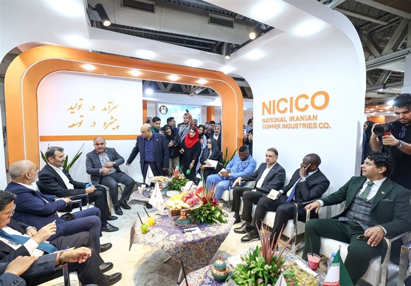 بازدید سفرای ۱۲ کشور از غرفه شرکت ملی صنایع مس ایران در ایران کانمین ۲۰۲۵