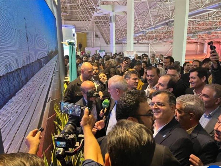 افتتاح فاز دوم نیروگاه خورشیدی بامی در حاشیه نمایشگاه بین‌المللی صنعت برق تهران