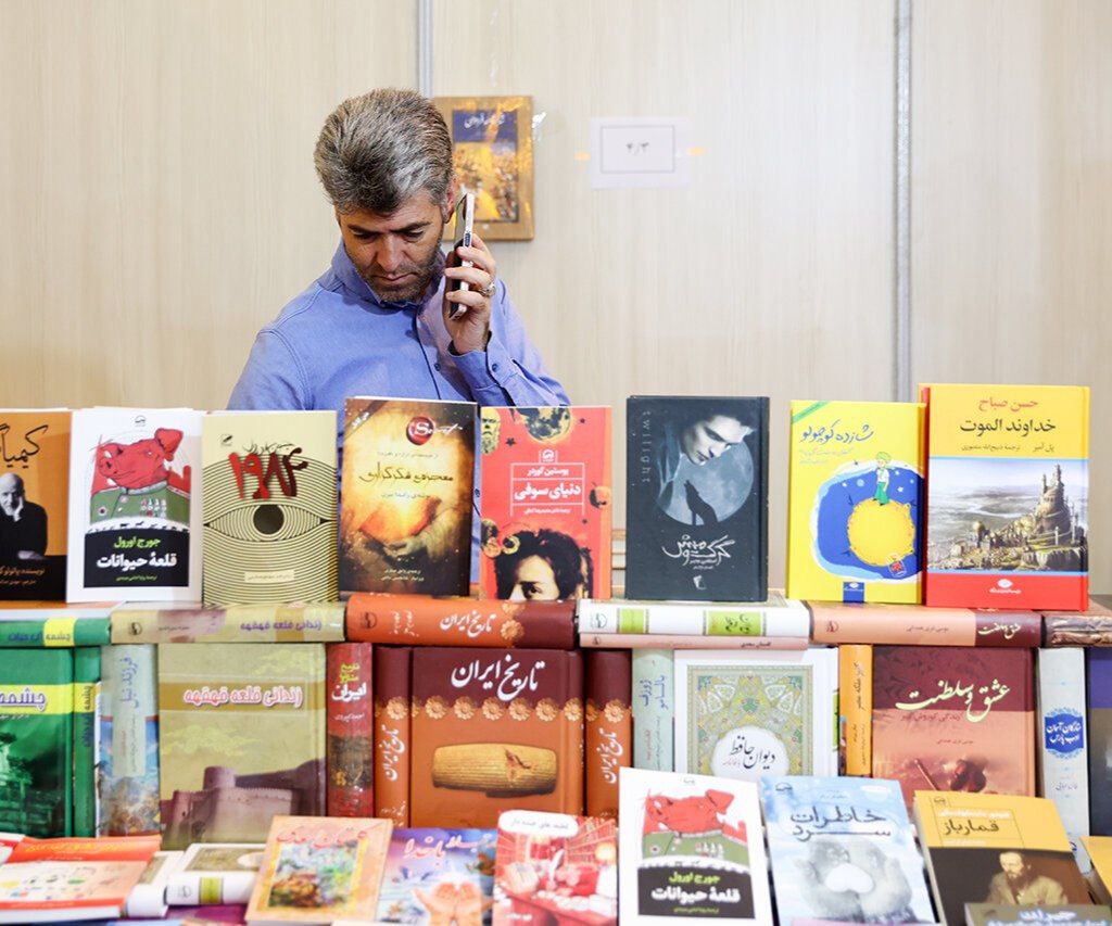 نمایشگاه بزرگ کتاب خرم‌آباد همزمان با هفته کتاب افتتاح می‌شود