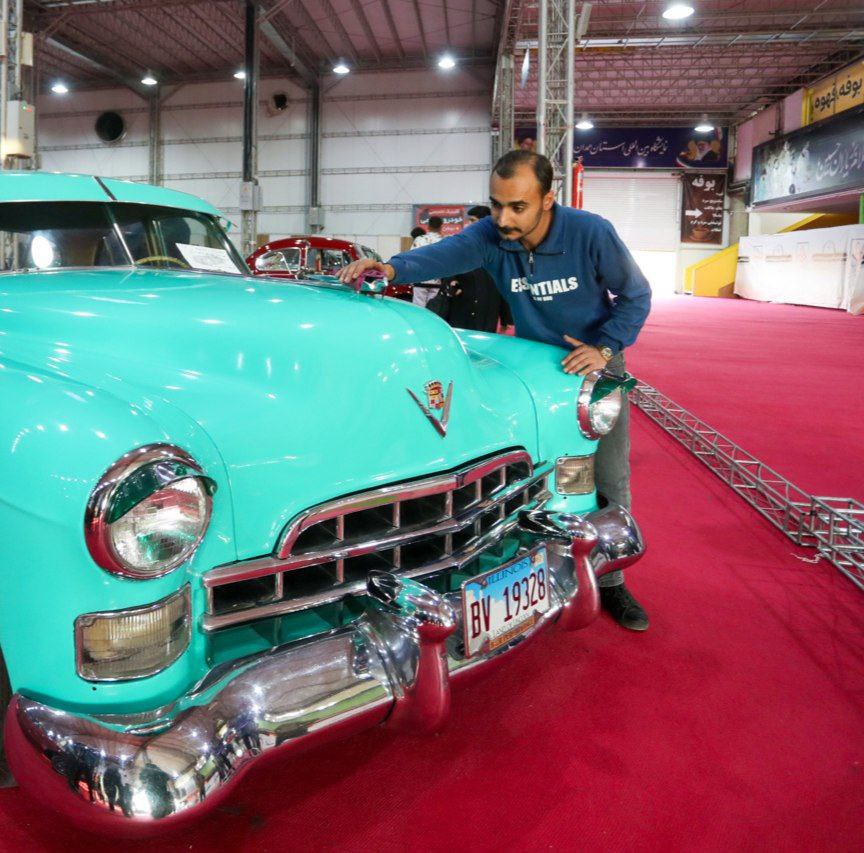 برپایی نمایشگاه خودروهای کلاسیک برای نخستین‌بار در همدان