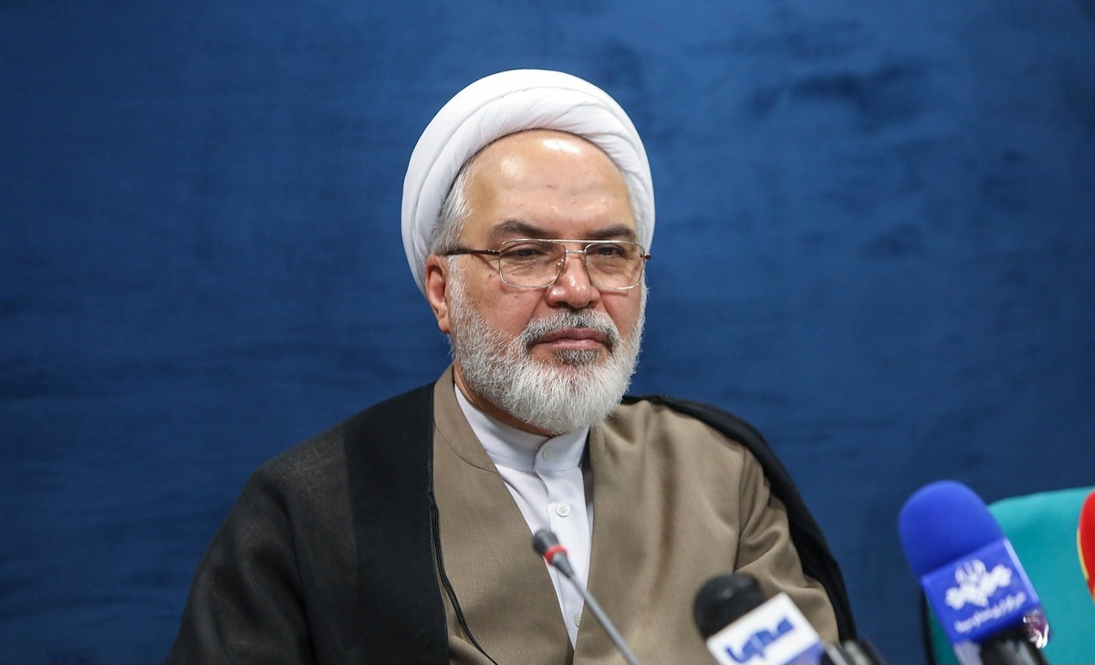 حجت‌الاسلام حمیدرضا ارباب سلیمانی رئیس نمایشگاه قرآن شد