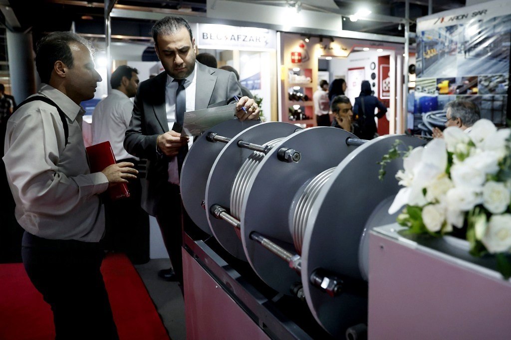 وزارت نفت پیشتاز اجرای پروژه‌های تولید بار اول کشور شد