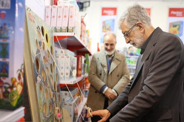 دهمین جشنواره ملی اسباب‌بازی کانون: حدادعادل پیشنهاد معرفی اسباب‌بازی‌های ایرانی در برنامه‌های تلویزیونی را ارائه داد