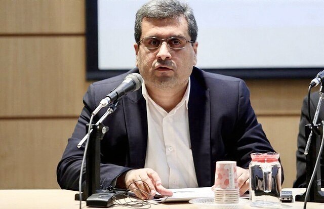 چهارمین نمایشگاه صنعت برق و انرژی‌های تجدیدپذیر در اهواز آغاز به کار کرد