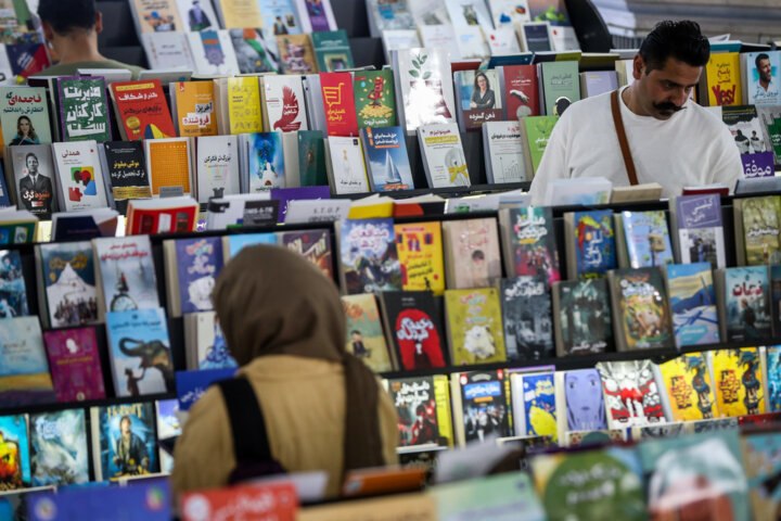 گشایش نمایشگاه بزرگ کتاب در شاهرود به مناسبت سالروز پیروزی انقلاب اسلامی