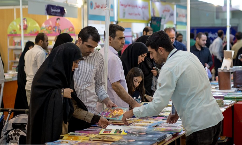 بخش مکتوب نمایشگاه بین‌المللی قرآن با ۶۹۲۰ عنوان کتاب میزبان علاقه‌مندان شد
