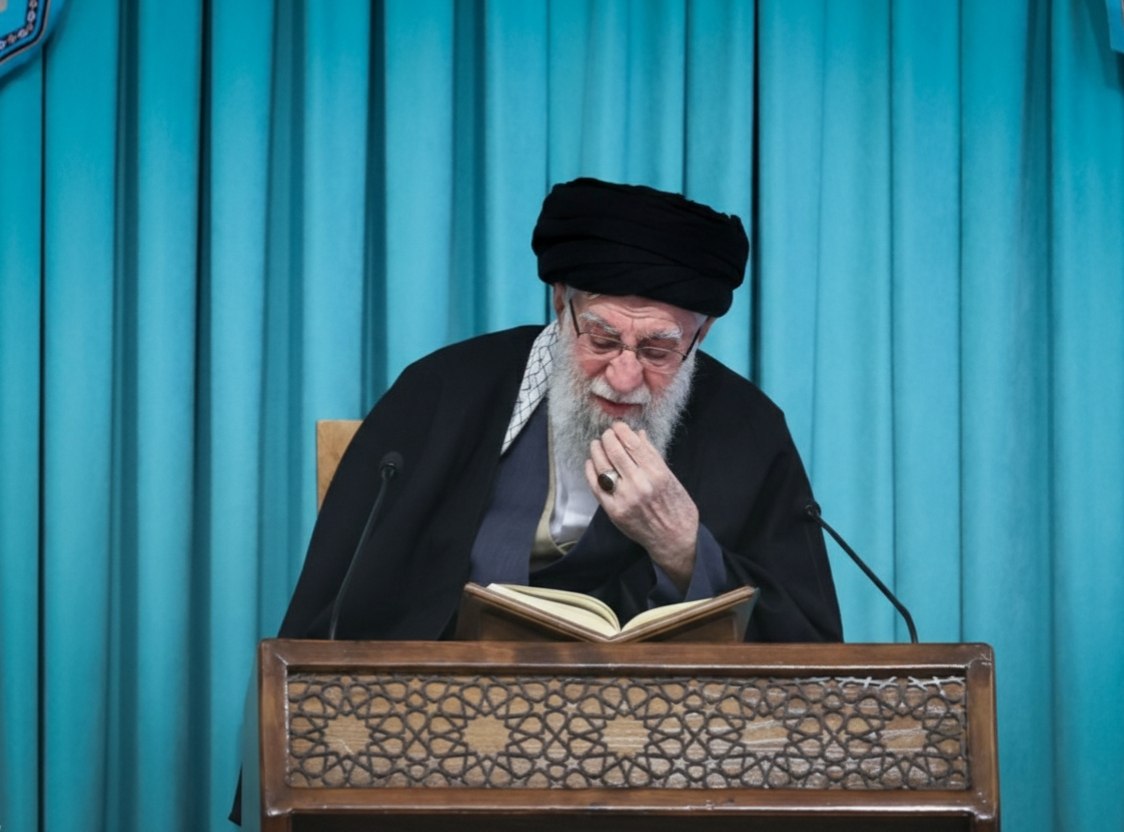 بررسی چگونگی تلاوت قرآن از منظر رهبر انقلاب در نمایشگاه بین‌المللی قرآن